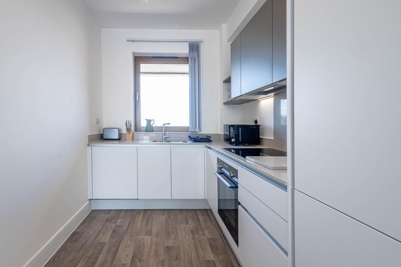 Modern Apartments With Balcony In Merton Near Wimbledon By Sojo Stay 미참 외부 사진