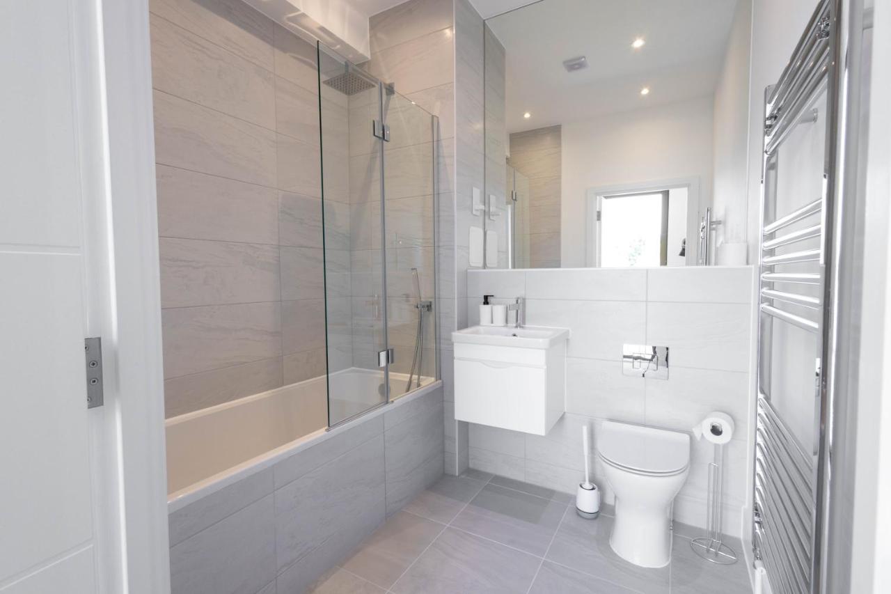 Modern Apartments With Balcony In Merton Near Wimbledon By Sojo Stay 미참 외부 사진