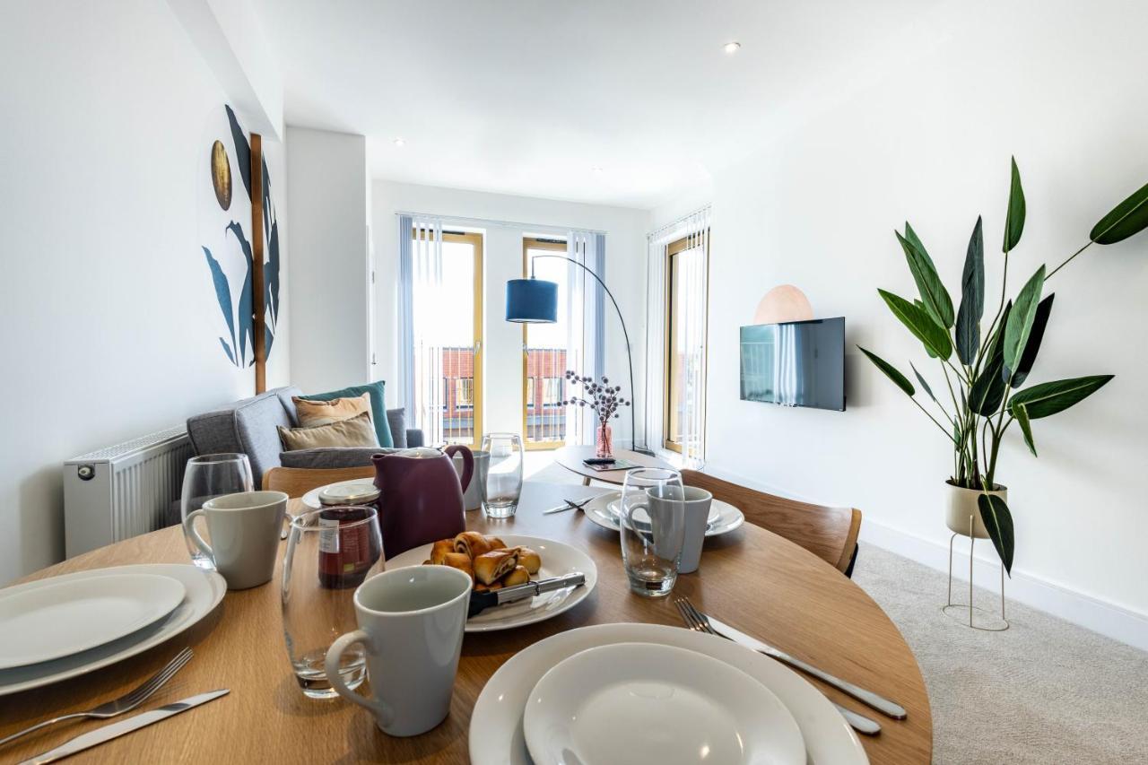 Modern Apartments With Balcony In Merton Near Wimbledon By Sojo Stay 미참 외부 사진